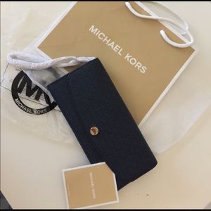 SOLD!!!Michael Kors Juliana Wallet (3 pieces)